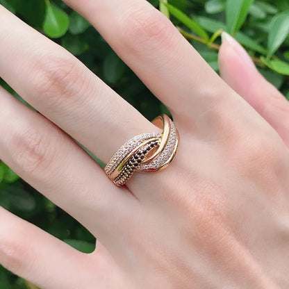 Vellina Wedding Ring