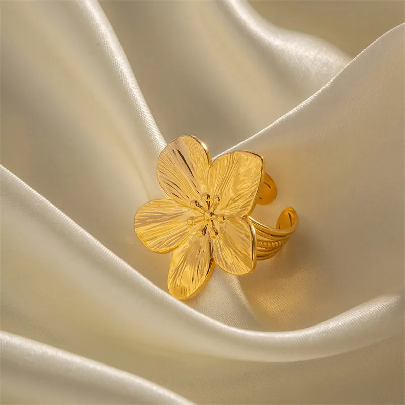 Vellina 2024 Flower