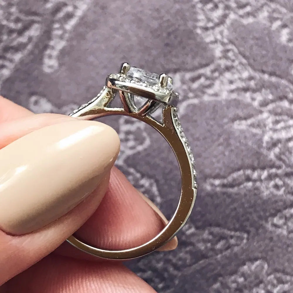 Vellina Wedding Rings