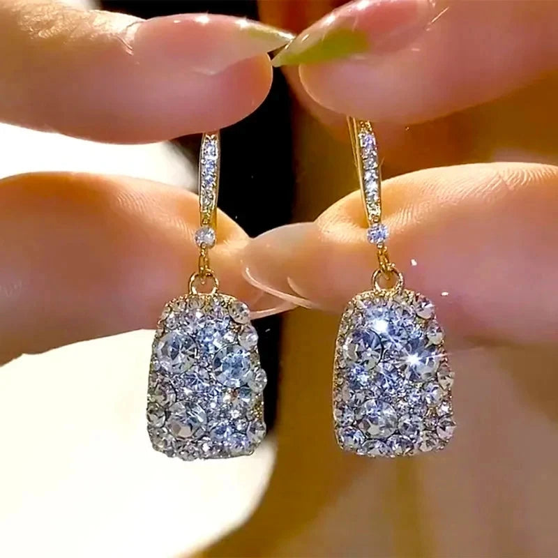 Velinna Shiny Zircon