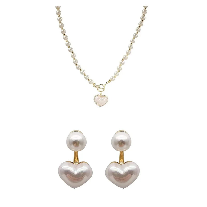 Velinna Pendant