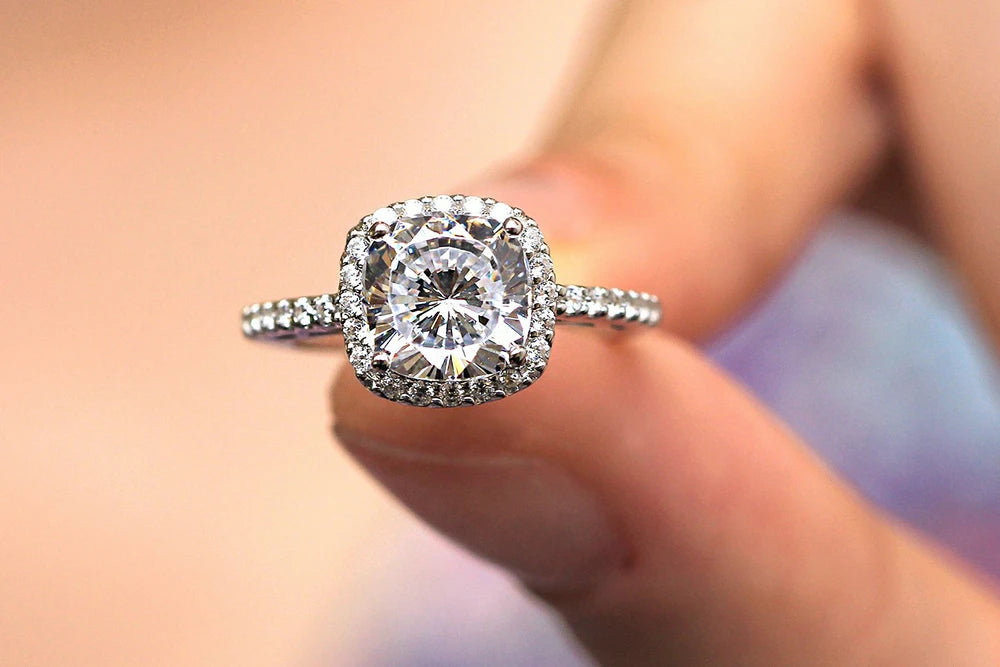 Vellina Wedding Rings