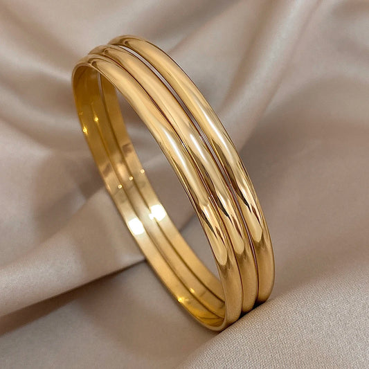 Vellina Glossy 18K Gold