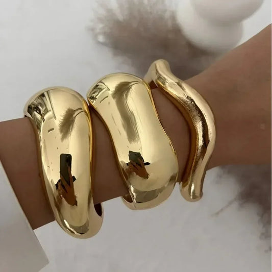 Vellina Wide Cuff