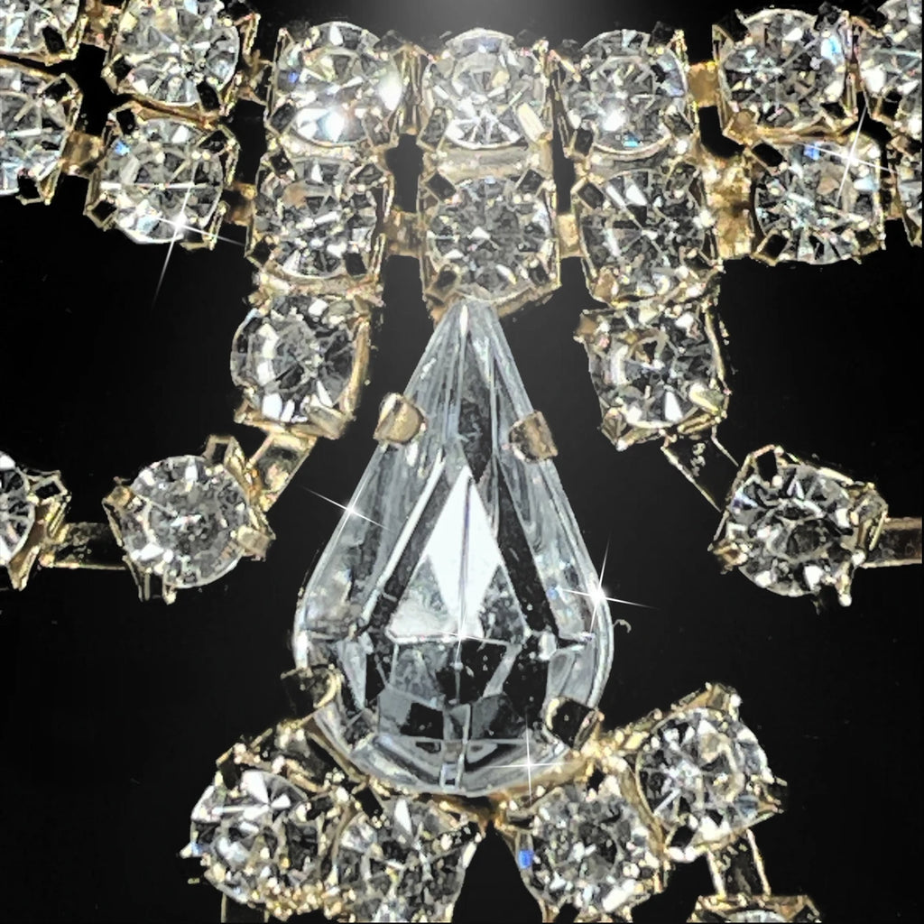 Vellina Light luxury