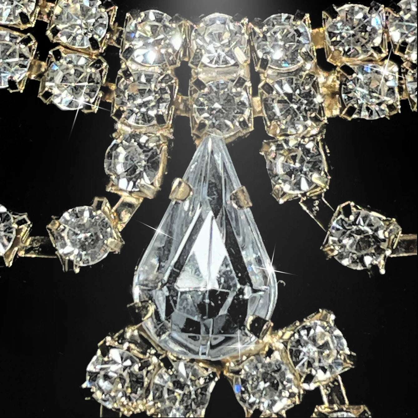 Vellina Light luxury